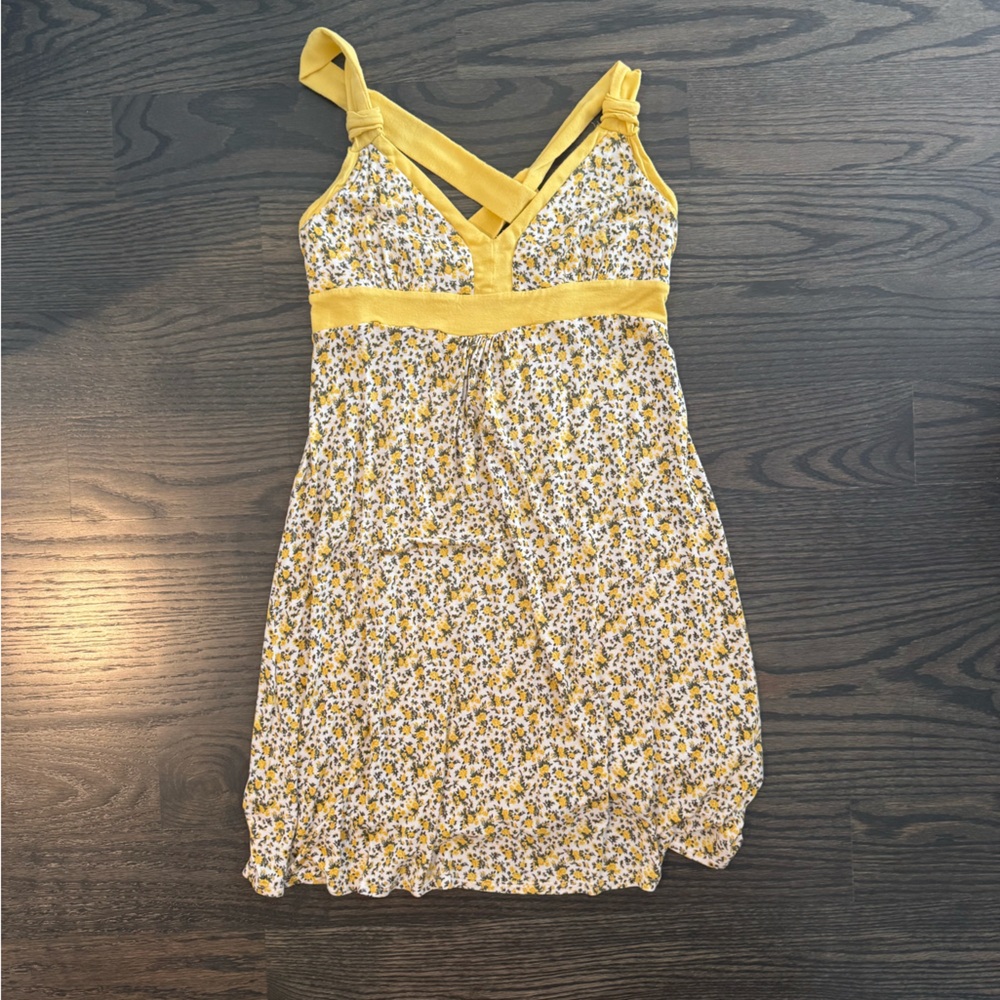 Guess Yellow floral dress